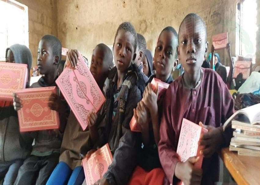 Burkina Faso Kur’an-ı Kerim Dağıtımı — fotoğraf 29