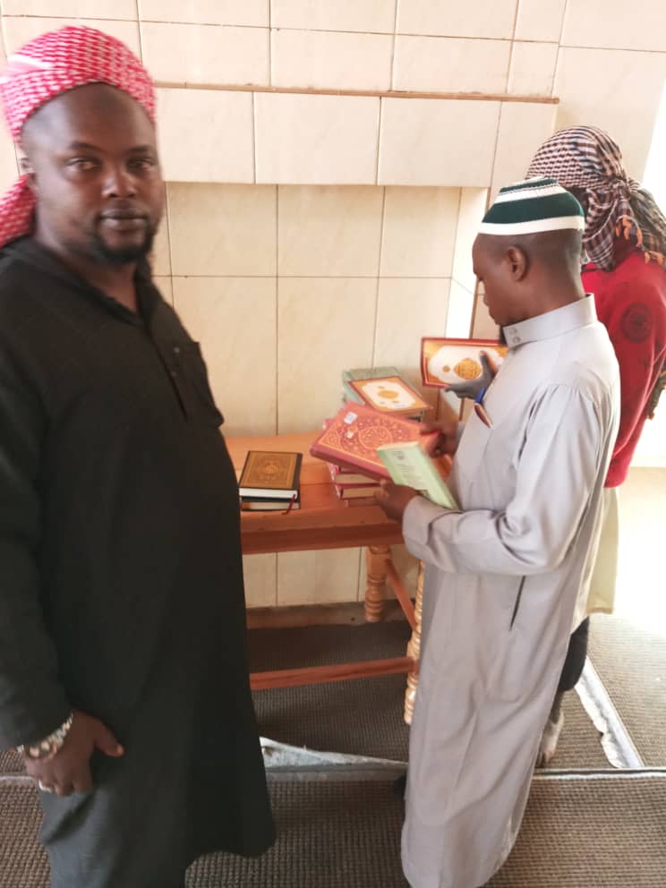 Sudan Kur'an-ı Kerim Dağıtımı